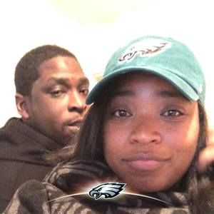 Meet your Posher, Chanel